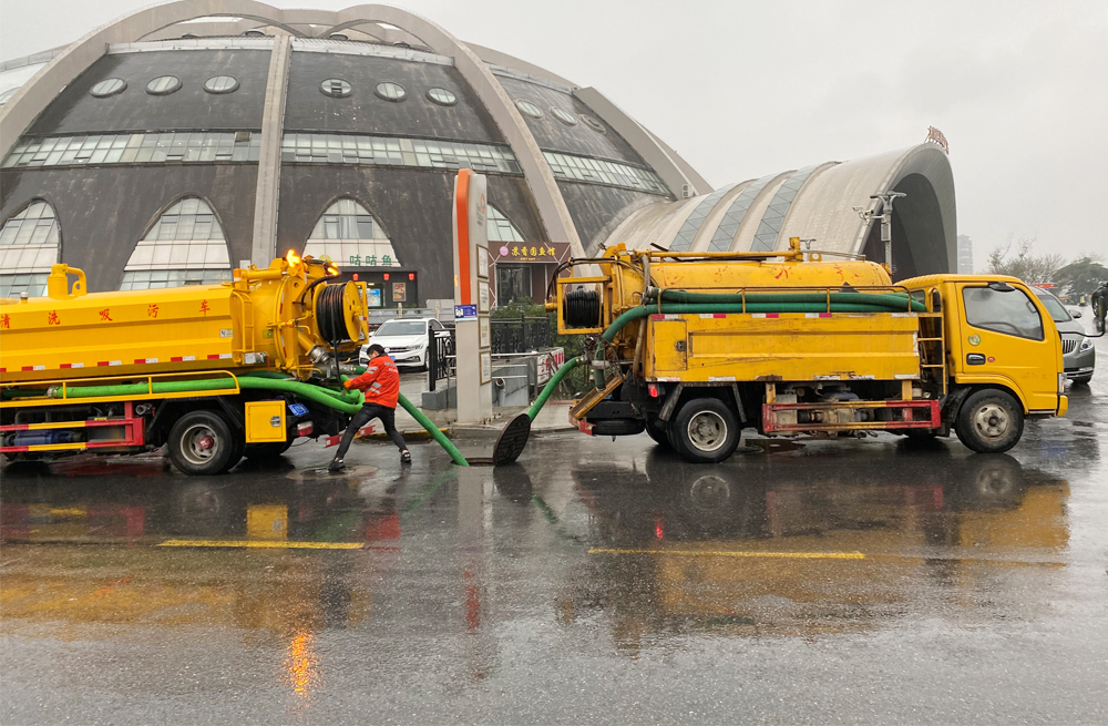 271紫金小营商场管道清淤